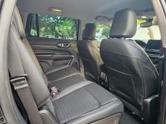 JEEP COMMANDER LONGITUDE 7 LUGARES 2024, COM APENAS 14.000 KM, ÚNICO DONO imagem 12