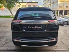 JEEP COMMANDER LONGITUDE 7 LUGARES 2024, COM APENAS 14.000 KM, ÚNICO DONO imagem 6