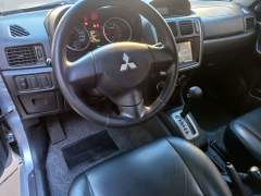 MITSUBISHI PAJERO TR4 2.0 4X4 AUTOMÁTICA BANCOS EM COURO, MULTIMIDIA E CÂMERA DE RÉ, IMPECÁVEL imagem 11