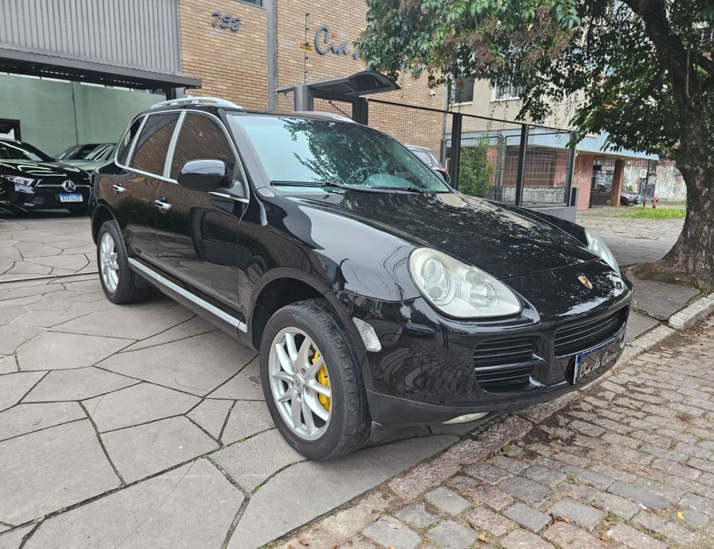 PORSCHE CAYENNE V6, 4X4 2006, COM APENAS 120.000 KM, EM ÓTIMO ESTADO