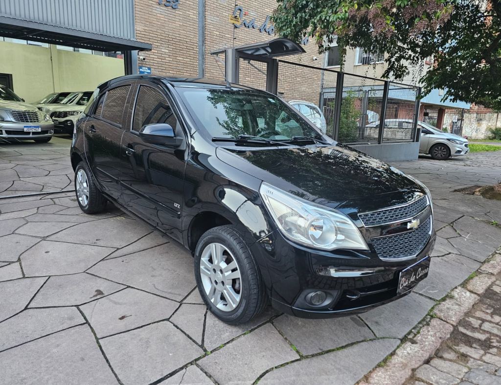 AGILE LTZ 1.4 2012, COM APENAS 92.000 KM