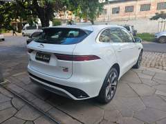 JAGUAR F PACE R DYNAMIC SE PHEV P400 AWD 2023, HÍBRIDA, COM APENAS 9.000 KM, NA GARANTIA DE FÁBRICA imagem 7