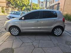 FOX TREND 1.0 2014, COM APENAS 67.000 KM, ÚNICA DONA imagem 4