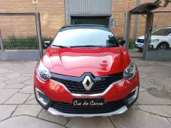 RENAULT CAPTUR 1.6 BOSE COMPLETA DE FÁBRICA BANCOS EM COURO SOM BOSE IMPECÁVEL imagem 2