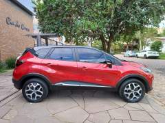 RENAULT CAPTUR 1.6 BOSE COMPLETA DE FÁBRICA BANCOS EM COURO SOM BOSE IMPECÁVEL imagem 8