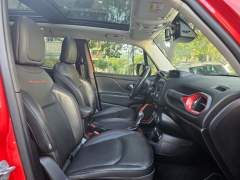 RENEGADE TRAILHAWK 4X4 DIESEL 2018, COM TETO SOLAR, HISTÓRICO COMPLETO RE REVISÕES, EM ÓTIMO ESTADO imagem 10