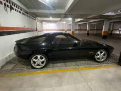 PORSCHE 928 1981, MOTOR V8 COM CÂMBIO AUTOMÁTICO, COM 122.000 MILHAS, PLACAS PRETAS imagem 4