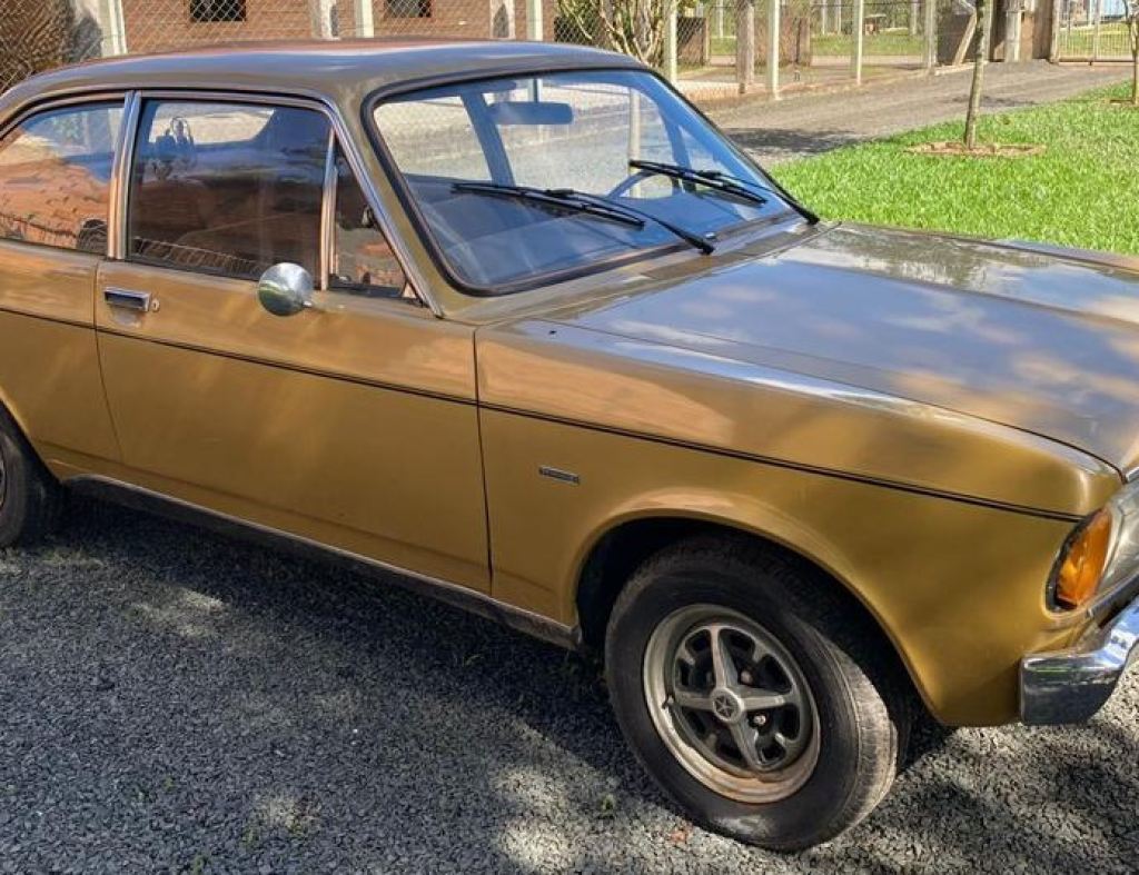 DODGE POLARA 1978