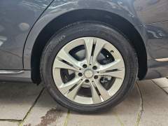 MERCEDES BENZ C180 2015, 1.6 TURBO, BELA CONFIGURAÇÃO DE CORES, EM ÓTIMO ESTADO imagem 16