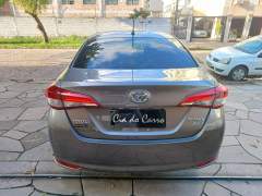 TOYOTA YARIS SEDAN 1.5 XL FLEX MANUAL COMPLETO DE FÁBRICA IMPECÁVEL imagem 6