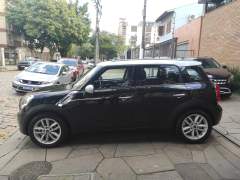MINI COOPER COUNTRYMAN PEPPER 1.6 ASPIRADO CÂMBIO AUTOMÁTICO DE 6 MARCHAS ANO 2012 COM APENAS 77.000 Km BLINDAGEM NIVEL III - A imagem 4