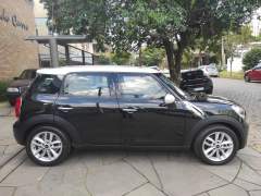 MINI COOPER COUNTRYMAN PEPPER 1.6 ASPIRADO CÂMBIO AUTOMÁTICO DE 6 MARCHAS ANO 2012 COM APENAS 77.000 Km BLINDAGEM NIVEL III - A imagem 8