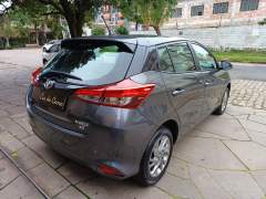 YARIS 1.5 XS AUTOMÁTICO REVISÕES NA CONCESSIONÁRIA NA GARANTIA DE FÁBRICA ANO 2023 COM APENAS 34.270 Km. imagem 7