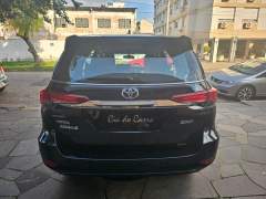 HILUX SW4 SRX 2020, 7 LUGARES, DIESEL, 4X4 , COM APENAS 80.000 KM imagem 6