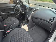 HB20 1.6 COMFORT AUTOMÁTICO 2019, COM APENAS 69.000 KM, TODAS REVISÕES EM CONCESSIONÁRIA imagem 11