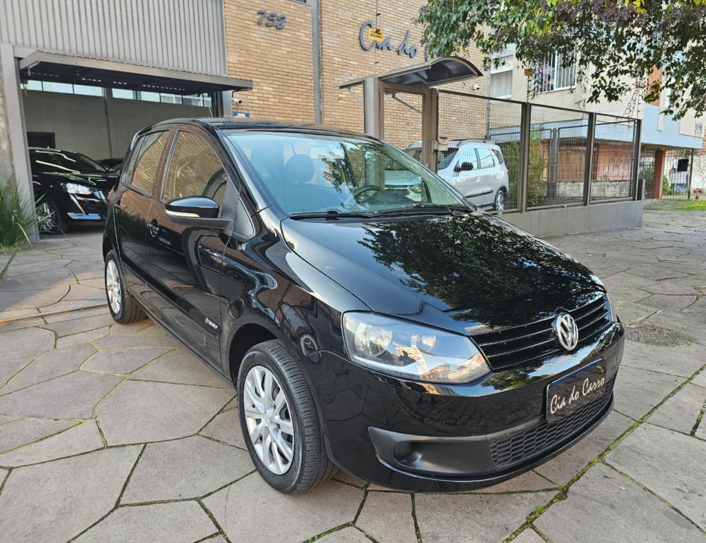 FOX I TREND 1.6 2013, CÂMBIO MANUAL, COM APENAS 98.000 KM