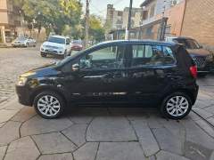 FOX I TREND 1.6 2013, CÂMBIO MANUAL, COM APENAS 98.000 KM imagem 4