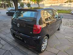FOX I TREND 1.6 2013, CÂMBIO MANUAL, COM APENAS 98.000 KM imagem 7