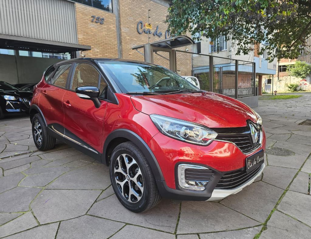 CAPTUR INTENSE 2.0 AUTOMÁTICA 2018, COM APENAS 39.000 KM