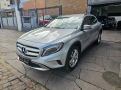 MERCEDES BENZ GLA200 2015, COM APENAS 53.000 KM, TODAS REVISÕES EM CONCESSIONÁRIA imagem 3