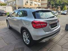 MERCEDES BENZ GLA200 2015, COM APENAS 53.000 KM, TODAS REVISÕES EM CONCESSIONÁRIA imagem 5