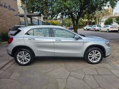 MERCEDES BENZ GLA200 2015, COM APENAS 53.000 KM, TODAS REVISÕES EM CONCESSIONÁRIA imagem 8