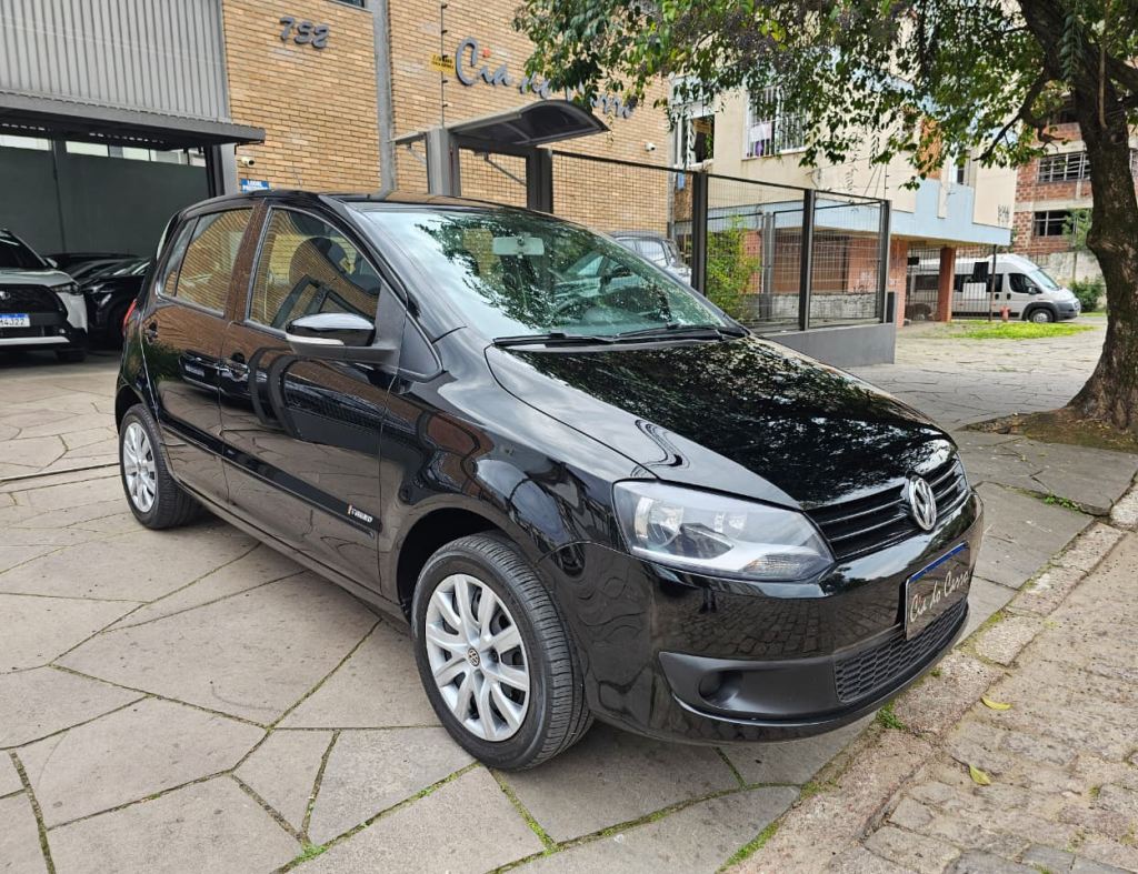 FOX I TREND 1.6 2013, CÂMBIO MANUAL, COM APENAS 98.000 KM