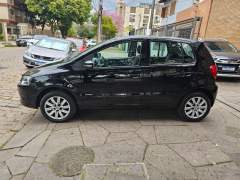 FOX I TREND 1.6 2013, CÂMBIO MANUAL, COM APENAS 98.000 KM imagem 4