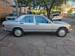 MERCEDES 190 E 1985, COM APENAS 47.000 MILHAS ORIGINAIS, MOTOR 2.3 COM CÂMBIO AUTOMÁTICO imagem 8
