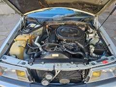 MERCEDES 190 E 1985, COM APENAS 47.000 MILHAS ORIGINAIS, MOTOR 2.3 COM CÂMBIO AUTOMÁTICO imagem 18