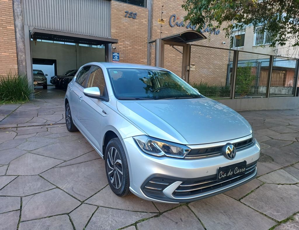 POLO 1.0 TSI HIGHLINE AUTOMÁTICO COMPLETO DE FÁBRICA ÚNICO DONO NA GARANTIA DE FÁBRICA COM APENAS 23.900 Km