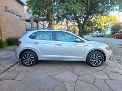 POLO 1.0 TSI HIGHLINE AUTOMÁTICO COMPLETO DE FÁBRICA ÚNICO DONO NA GARANTIA DE FÁBRICA COM APENAS 23.900 Km imagem 8