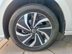 POLO 1.0 TSI HIGHLINE AUTOMÁTICO COMPLETO DE FÁBRICA ÚNICO DONO NA GARANTIA DE FÁBRICA COM APENAS 23.900 Km imagem 15