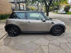MINI COOPER ONE 1.6 2013, CÂMBIO MANUAL, COM APENAS 52.000 KM imagem 8