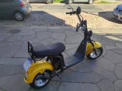 MOTO ELÉTRICA SCOOTER HAPPY H4 ANO 2022 JÁ EMPLACADA COM APENAS 26 KM imagem 3