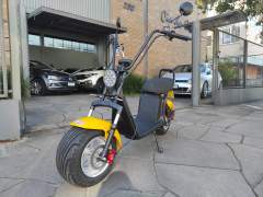 MOTO ELÉTRICA SCOOTER HAPPY H4 ANO 2022 JÁ EMPLACADA COM APENAS 26 KM imagem 1
