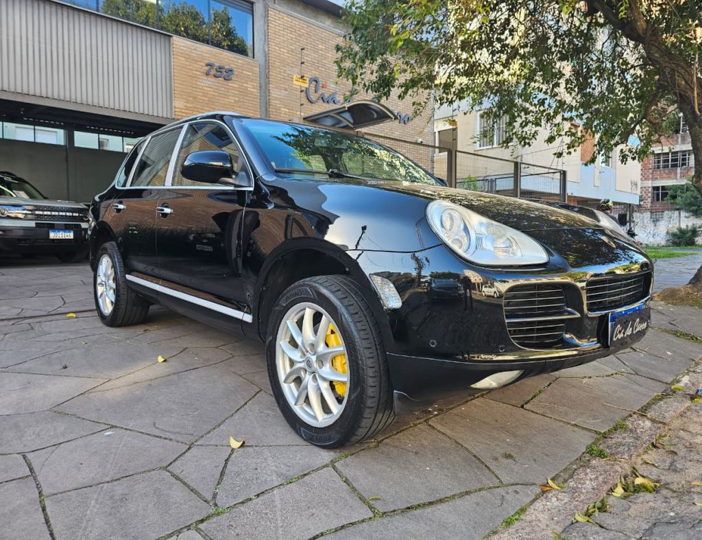 PORSCHE CAYENNE V6, 4X4 2006, COM APENAS 120.000 KM, EM ÓTIMO ESTADO
