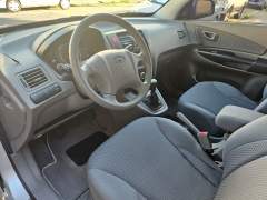 TUCSON GL 2011, CÂMBIO MANUAL, SEGUNDA DONA, APENAS 106.000 KM imagem 9