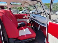 KOMBI 1600 1973, COM DIREÇÃO ELÉTRICA, TOTALMENTE RESTAURADA imagem 8