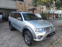 MITSUBISHI PAJERO OUTDOOR 3.2 TURBO DIESEL TODAS AS REVISÕES NA CONCESSIONÁRIA ANO 2018 COM APENAS 90.200 Km IMPECÁVEL imagem 1