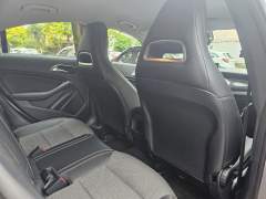 MERCEDES BENZ CLA180 2018, COM APENAS 38.000 KM, EM IMPECÁVEL ESTADO imagem 13 MERCEDES BENZ CLA180 2018, COM APENAS 38.000 KM, EM IMPECÁVEL ESTADO imagem 13