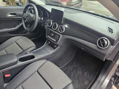 MERCEDES BENZ CLA180 2018, COM APENAS 38.000 KM, EM IMPECÁVEL ESTADO imagem 11 MERCEDES BENZ CLA180 2018, COM APENAS 38.000 KM, EM IMPECÁVEL ESTADO imagem 11