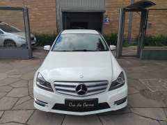 MERCEDES BENZ C180 1.6 TURBO COM HISTÓRICO DE REVISÕES ANO 2014 COM APENAS 64.600 KM imagem 2