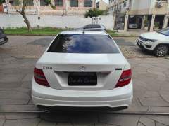 MERCEDES BENZ C180 1.6 TURBO COM HISTÓRICO DE REVISÕES ANO 2014 COM APENAS 64.600 KM imagem 6