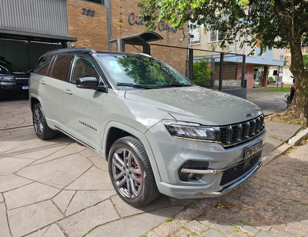 JEEP COMMANDER BLACKHAWK 2.0 TURBO 4X4, 2025, 7 LUGARES, COM APENAS 2.700 KM