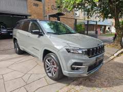 JEEP COMMANDER BLACKHAWK 2.0 TURBO 4X4, 2025, 7 LUGARES, COM APENAS 2.700 KM imagem 1 JEEP COMMANDER BLACKHAWK 2.0 TURBO 4X4, 2025, 7 LUGARES, COM APENAS 2.700 KM imagem 1