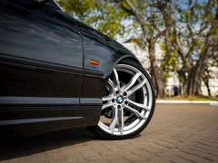 BMW 325i 2001, COMPLETA COM CÂMBIO AUTOMÁTICO E TETO SOLAR imagem 15 BMW 325i 2001, COMPLETA COM CÂMBIO AUTOMÁTICO E TETO SOLAR imagem 15