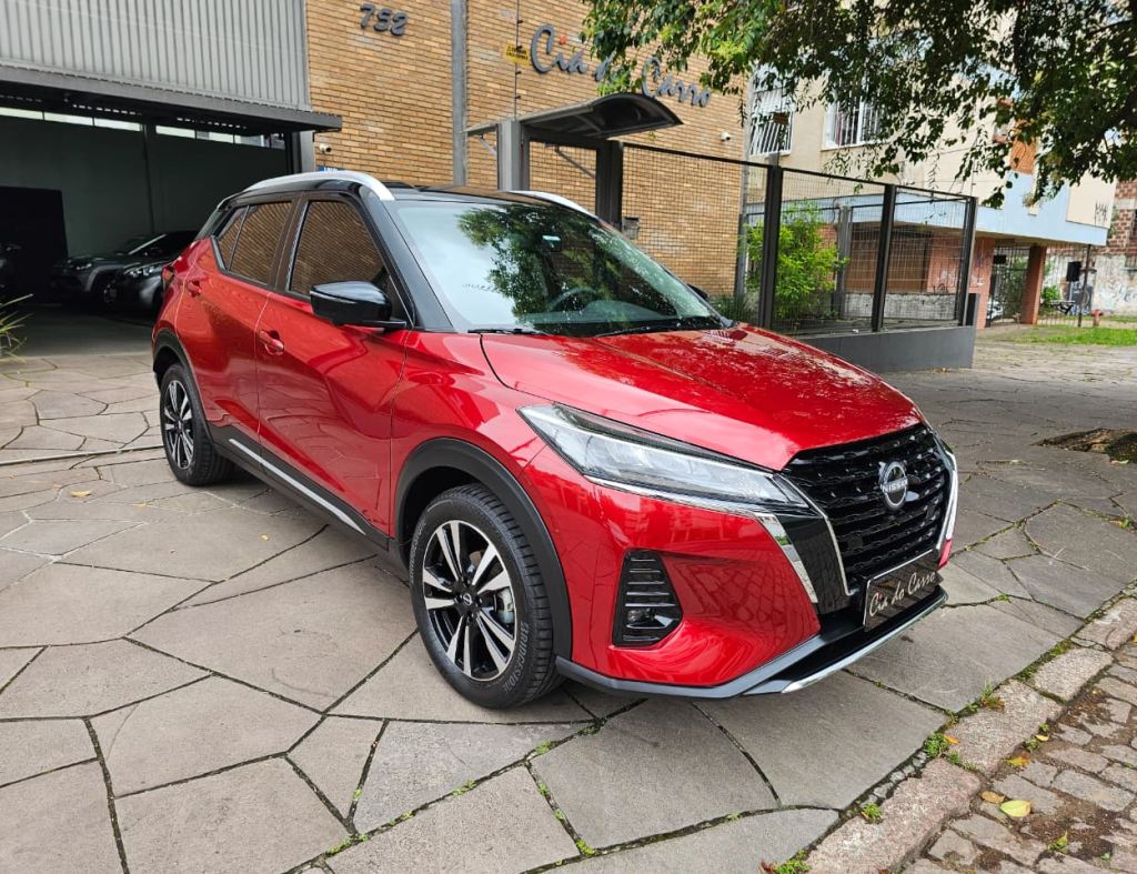 KICKS EXCLUSIVE 2024, COM APENAS 9.000 KM, ÚNICA DONA, NA GARANTIA DE FÁBRICA