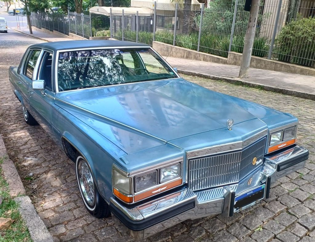 CADILLAC FLEETWOOD BROUGHAM 1989, MOTR V8 COM 126.000 KMS ORIGINAIS