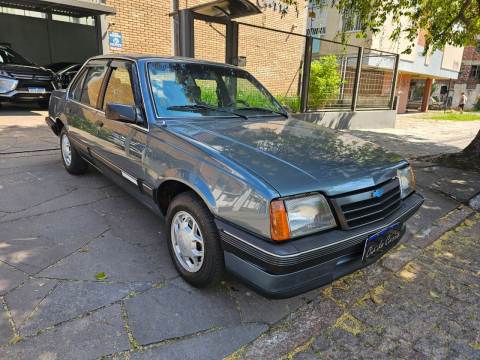 MONZA SL/E 1989, COM APENAS 121.000 KM, EM EXCELENTE ESTADO